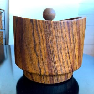 AMAZING Very Retro MCM Vintage‎ Wood Look Vinyl Covered Ice Bucket